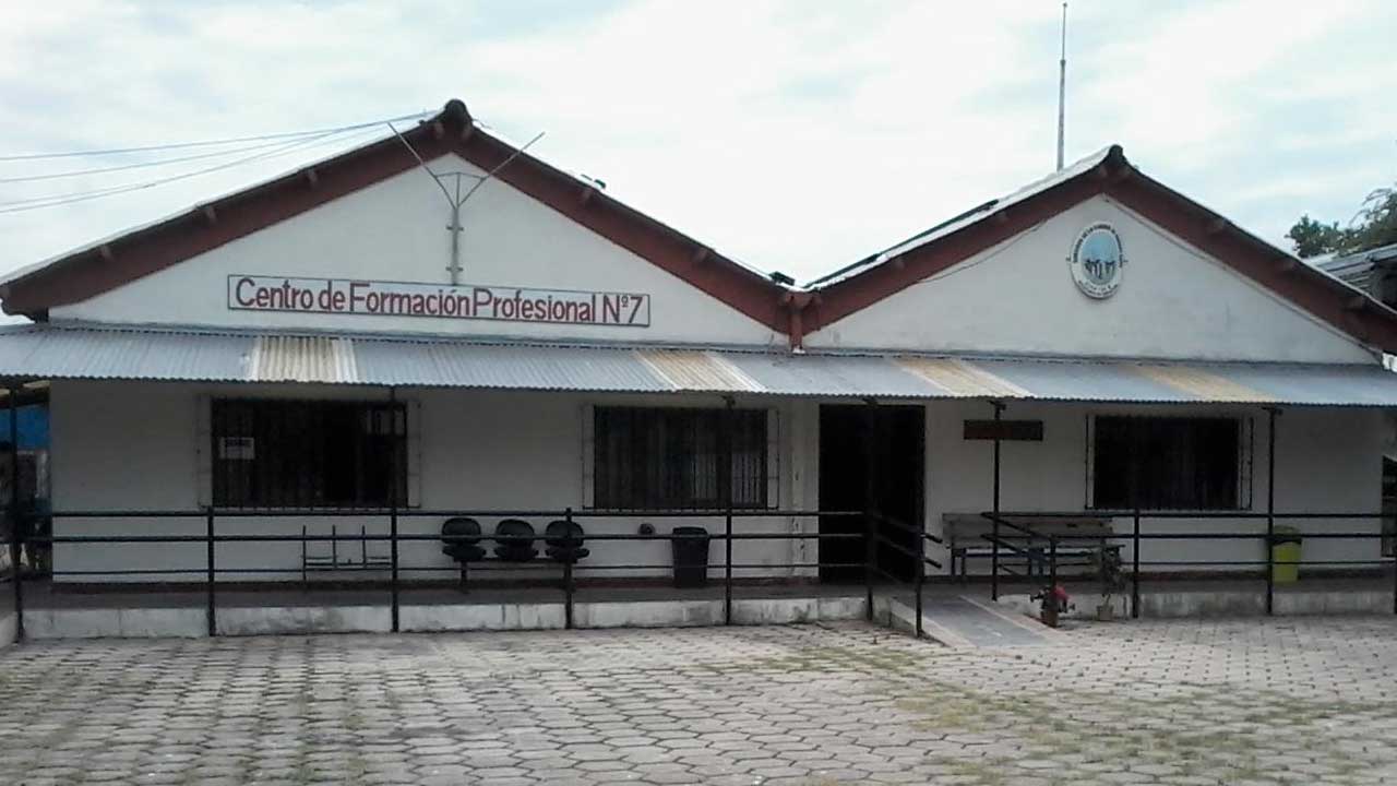 Centro de Formación Profesional Nro 7 D.E. 10